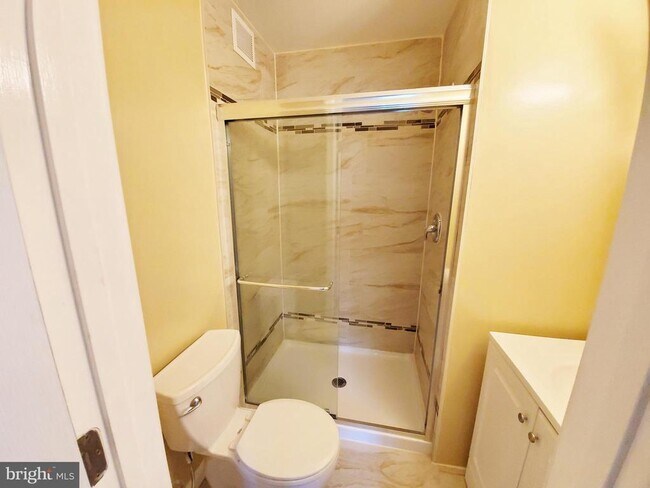 Building Photo - 10303 45th Pl