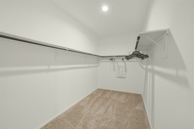 Building Photo - 21223 Riverdew Dr
