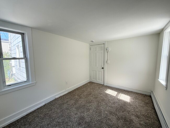 Building Photo - 94 Blackhall St
