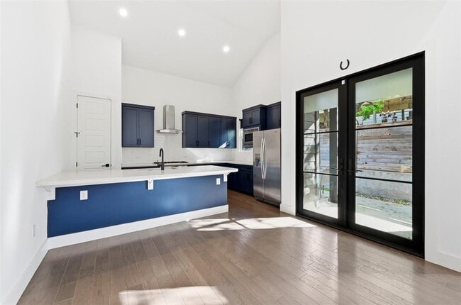 Building Photo - 904 Catalpa St