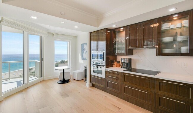 Building Photo - 2700 N Ocean Dr