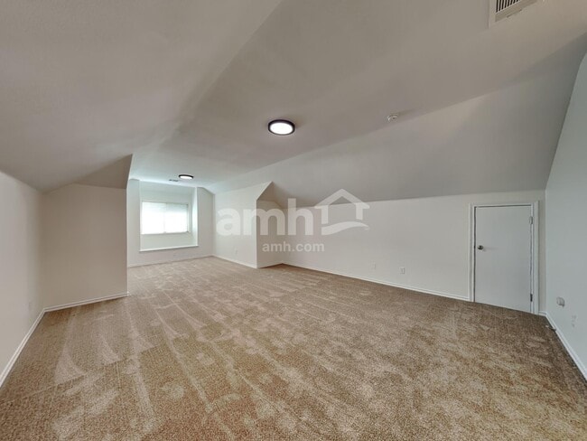 Building Photo - 1518 Melanie Trail