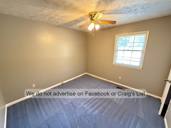 Building Photo - Rannock Duplex