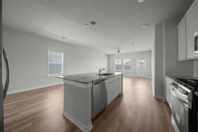 Building Photo - 8425 Sweet Cherry Ln