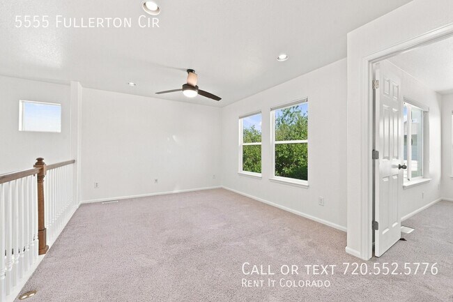 Building Photo - 5555 Fullerton Cir