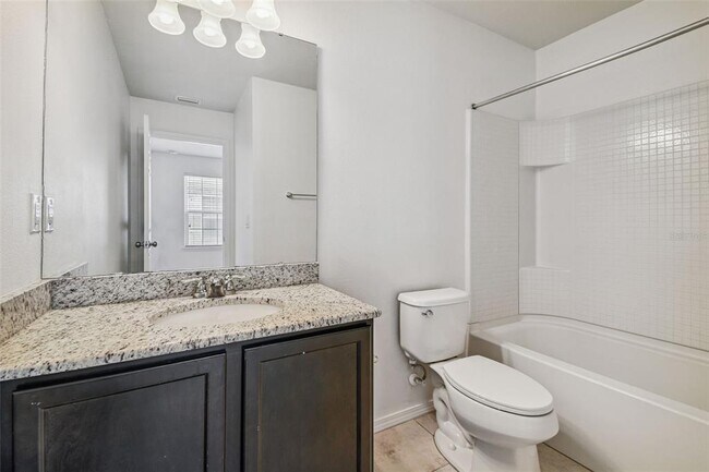 Building Photo - 4925 White Sanderling Ct