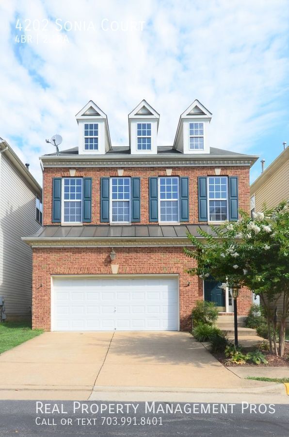 Building Photo - 4202 Sonia Ct