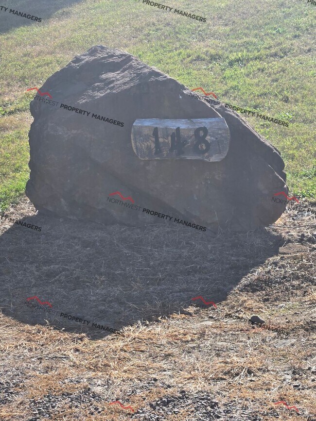 Building Photo - STATUS: *PENDING APPLICATION* R311 | $2195...