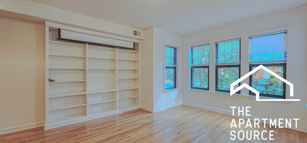 Building Photo - 831 Seward St