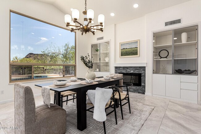 Building Photo - 13793 E Lupine Ave