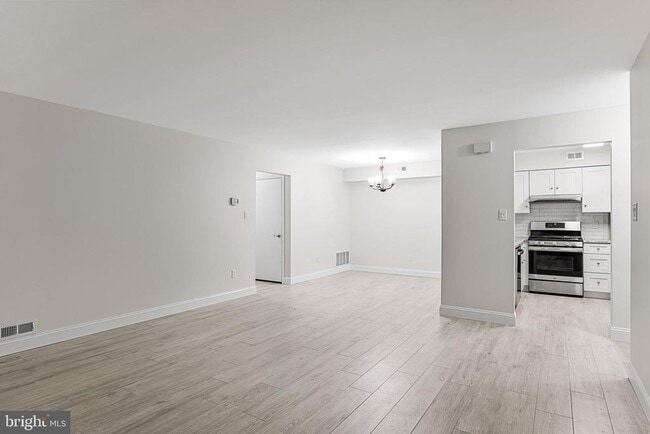 Building Photo - 5003A Albridge Way