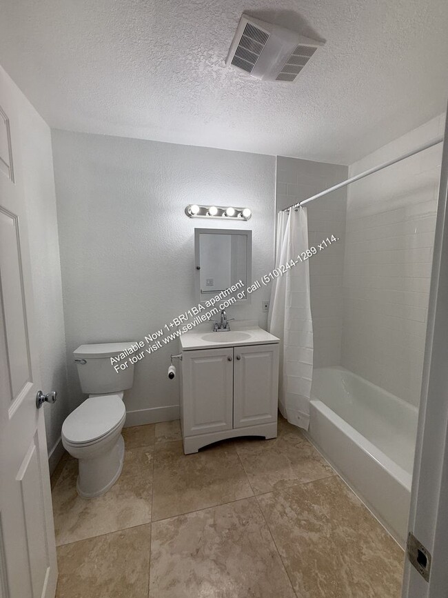 Building Photo - 2315 Legion Ave