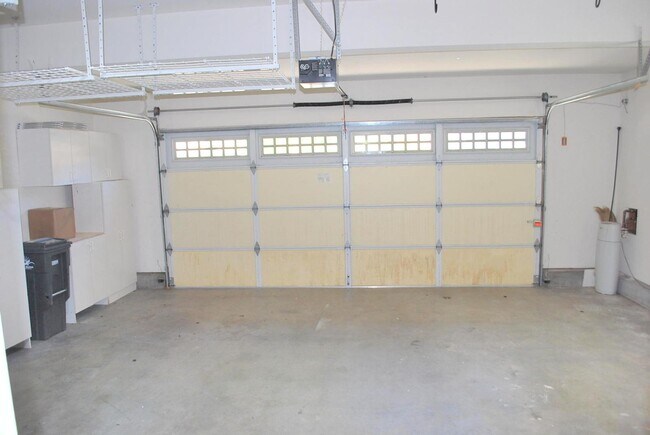 Building Photo - Wonderful Detached Home in Sought After San Ramon Neighborhood ! Trevari at Gale Ranch !