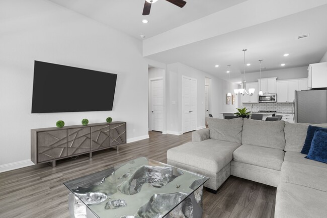 Building Photo - 2106 Ironwood Pass Dr