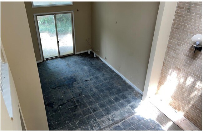 Building Photo - 4560 Bellaire Blvd