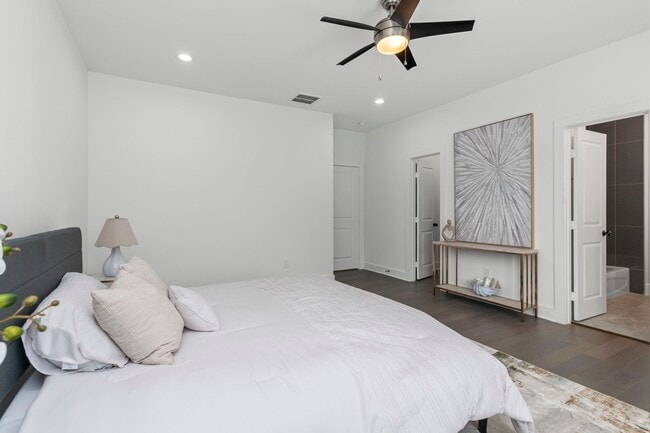 Building Photo - 1515 Egypt St