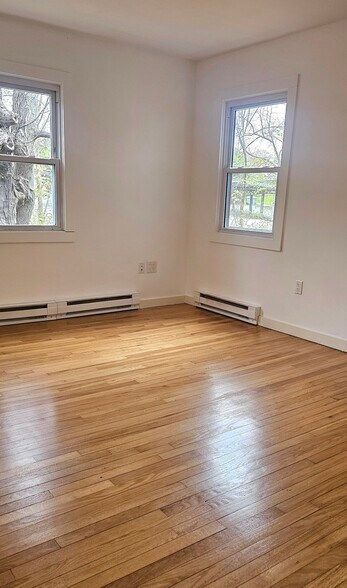 Building Photo - 35 Springside Ave