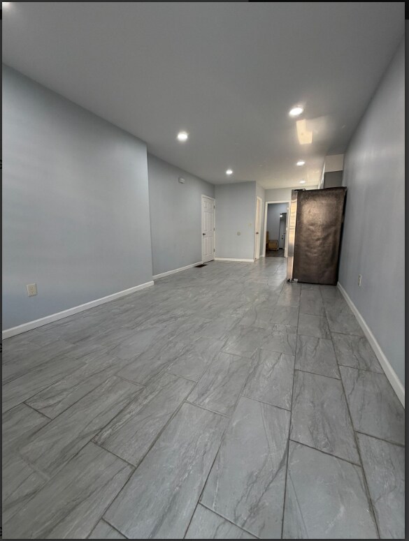 Building Photo - 32 S 53rd St