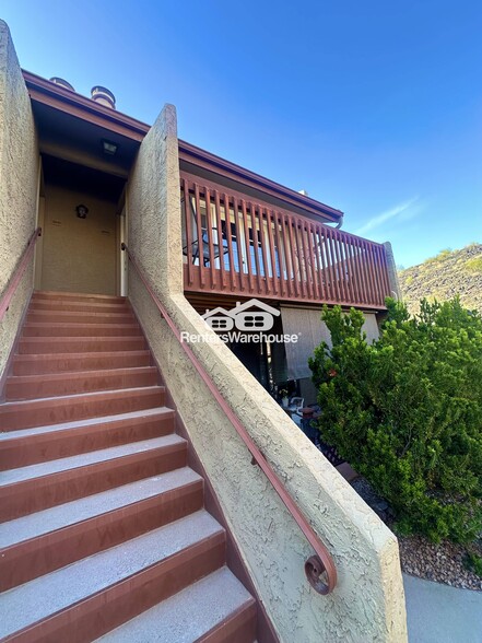 Primary Photo - 14203 N 19th Ave