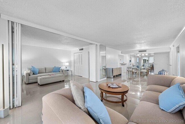 Building Photo - 3546 S Ocean Blvd