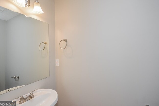 Building Photo - 431 Registry Bluff