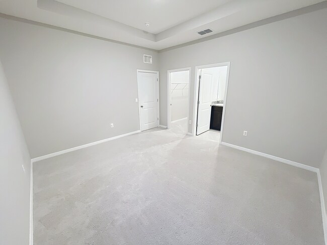 Building Photo - 13014 Willow Grove Dr