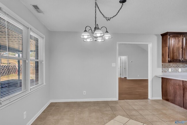 Building Photo - 212 Warfe Ct