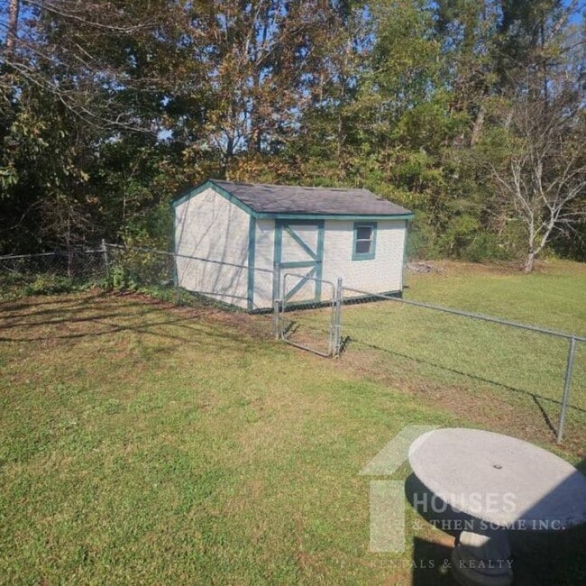 Building Photo - 309 Ashwood Ln