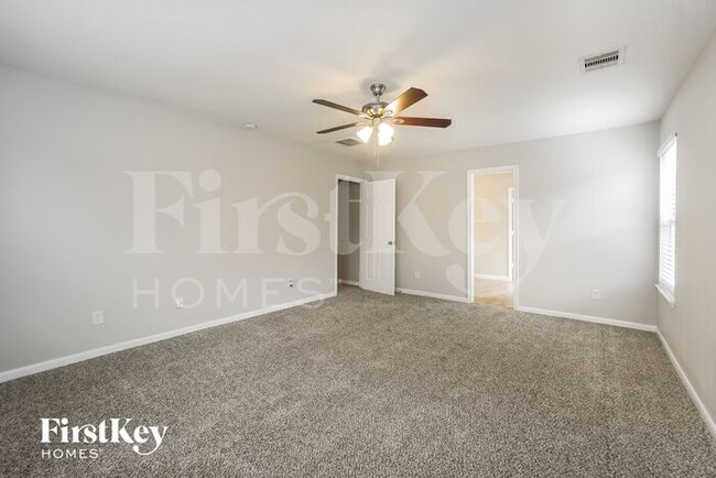 Building Photo - 15315 Harris Canyon Ln