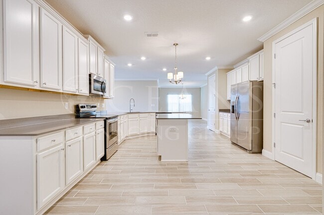 Building Photo - Beautiful 4-Bedroom Ormond Beach Home