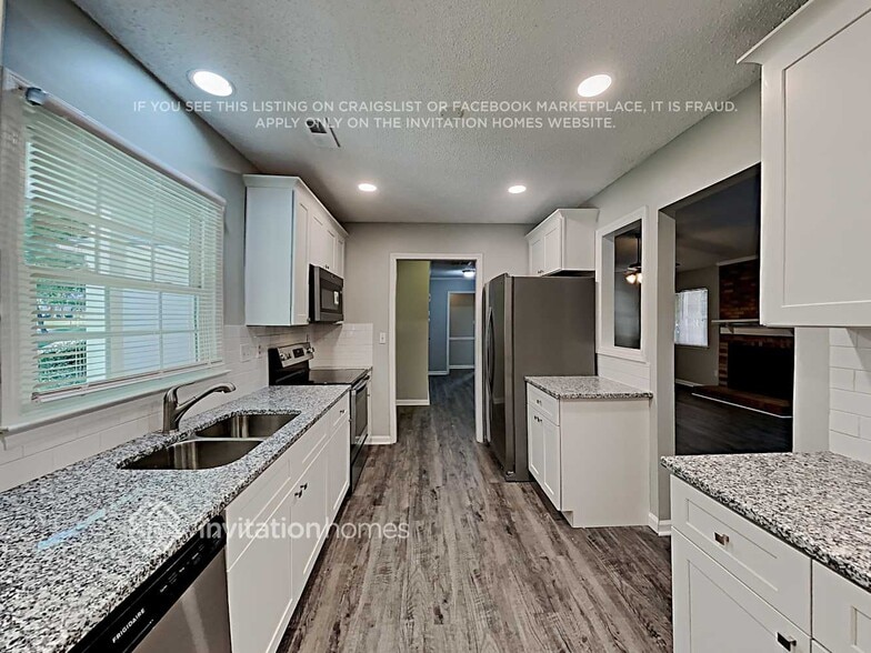 Building Photo - 334 Sandymead Rd