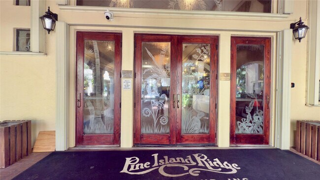 Building Photo - 9340 Lagoon Pl