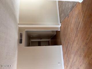 Building Photo - 471 Pinewood St
