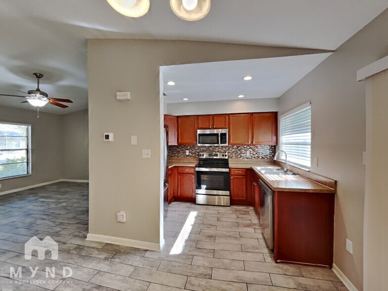 Building Photo - 509 Bryan Valley Ct