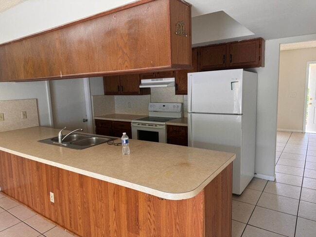 Building Photo - 1117 Goldenrod Rd