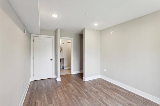 Building Photo - 1914 N Gratz St