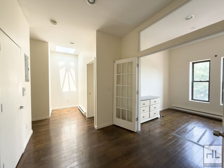 Building Photo - NOSTRAND AVENUE / 1-Bedroom 1-Bathroom in ...