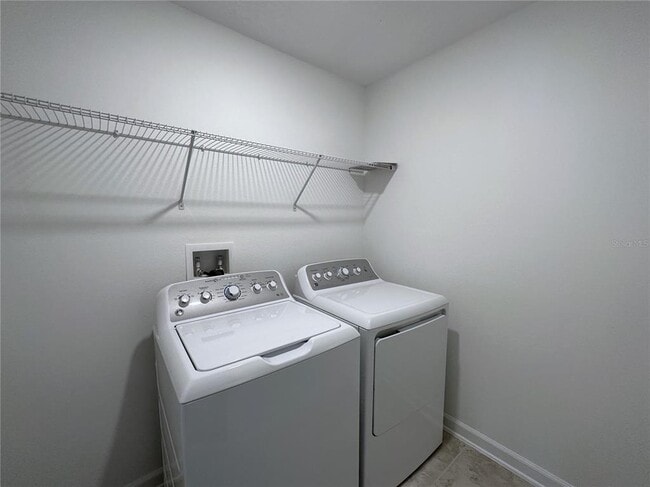 Building Photo - 3067 Camden Wy