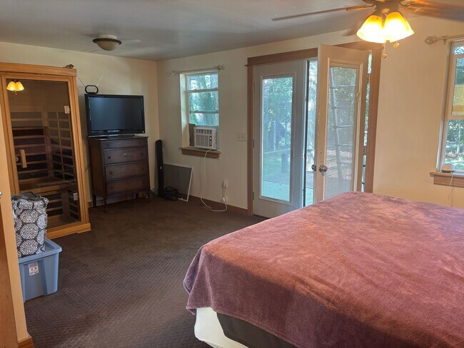 Building Photo - Horse Property for rent with beautiful Bri...