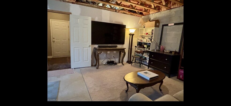 Building Photo - 1859 Camden Forest Dr