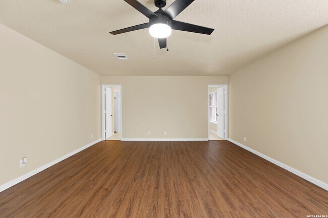 Building Photo - 10802 Winter Creek