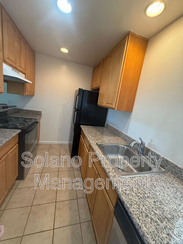Building Photo - 409 Taylor St