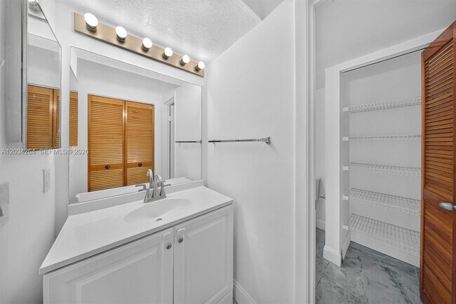 Building Photo - 8540 SW 212th St