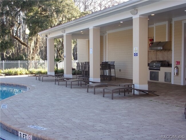 Building Photo - 215 Bittern Lp