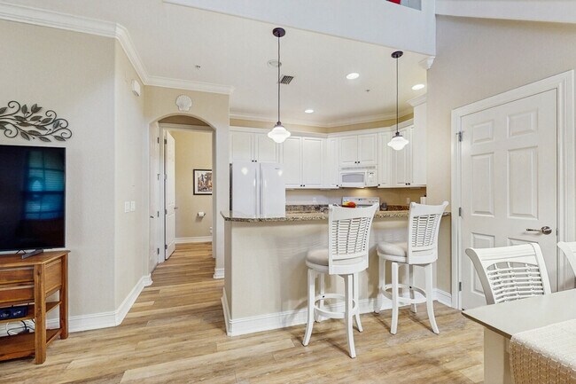 Building Photo - 9115 Capistrano St S