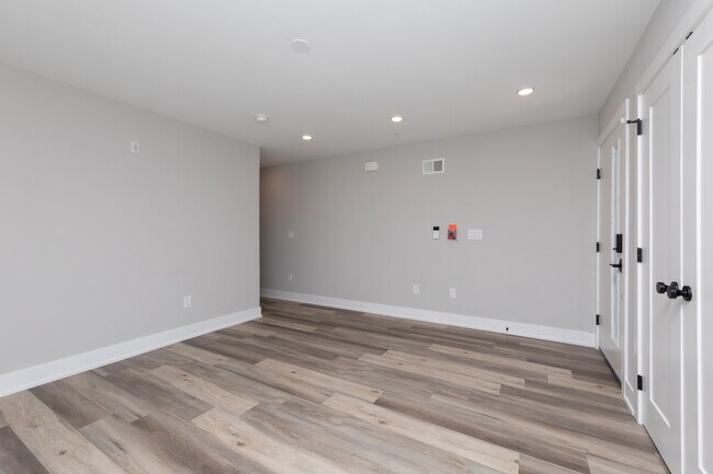 Building Photo - 2613 Cecil B. Moore Ave