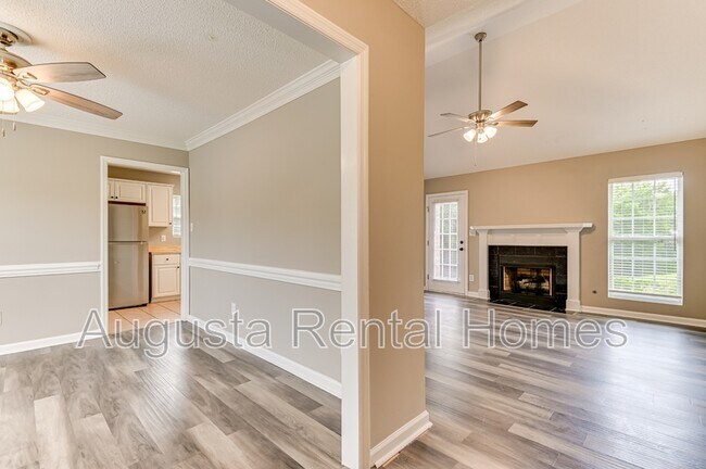 Building Photo - 4416 Hatteras Dr
