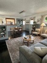 Building Photo - 1661 W 36th Pl