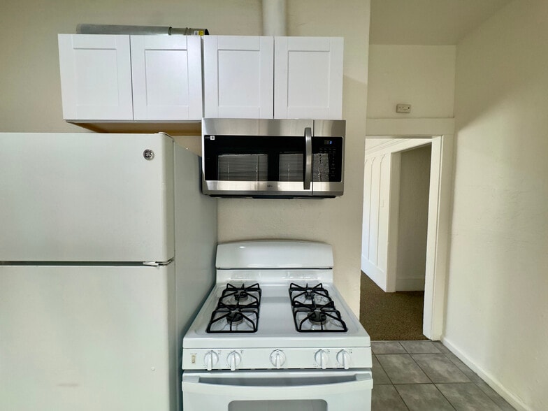 Building Photo - 3641 West St