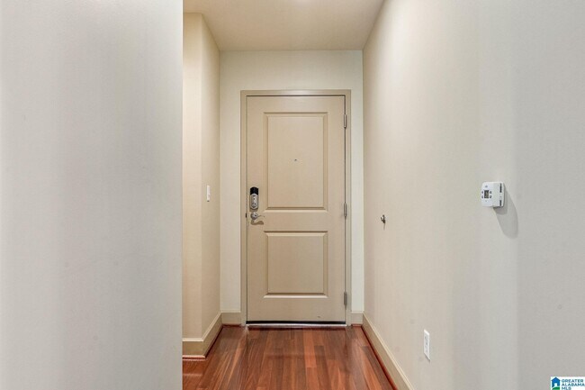 Building Photo - 2024 2nd Ave N